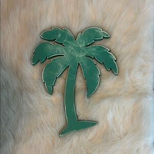 Green Palm Tree Decor